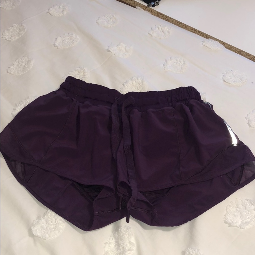 lululemon shorts size 4